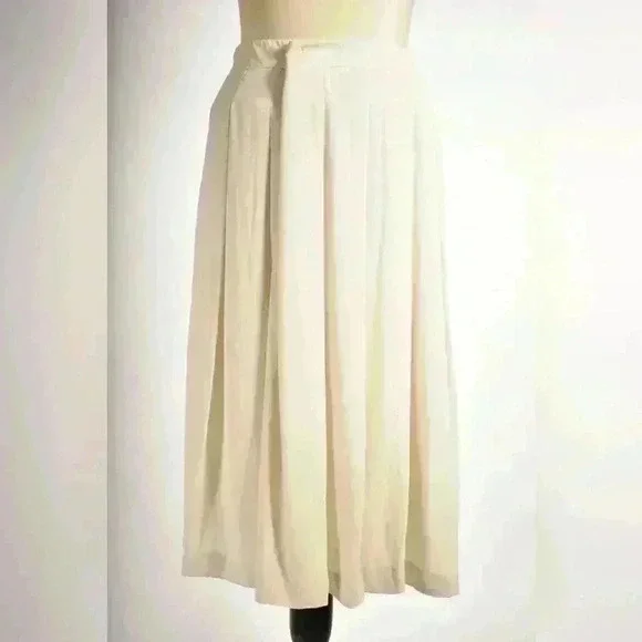 WEEKEND MAX MARA Ivory White  Pleated Silk Knee Length Skirt 8US Medium Italy - Picture 3 of 10